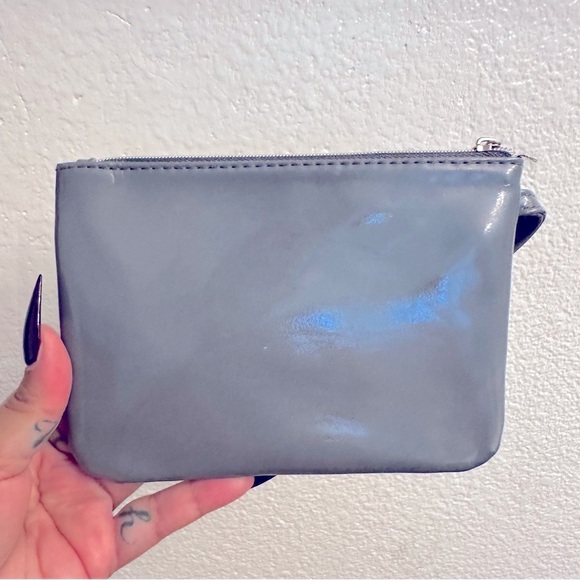 Wristlet - Picture 3 of 4